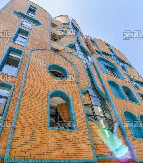 بازرگانی غلامی - خانه آجر ۱۲