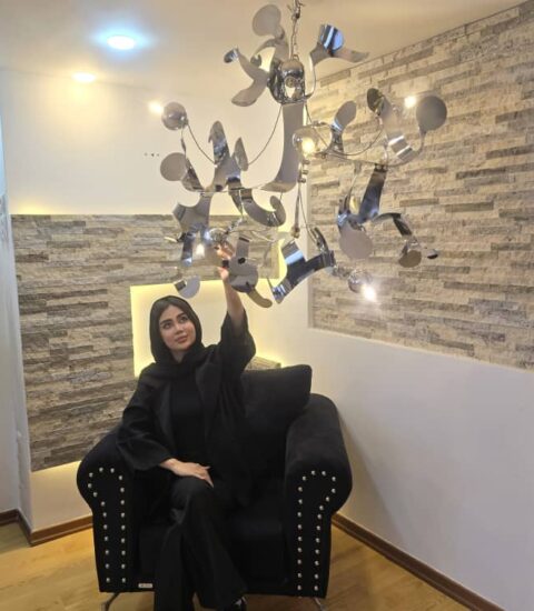 آرمیا لوکس ۱۲